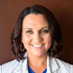 Nicole Tracy Nicole Tracy