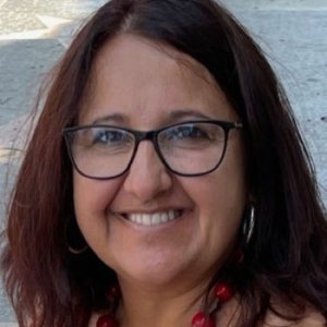 J. Victoria Laszlo J. Victoria Laszlo