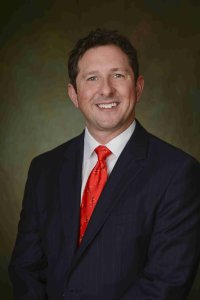 Dr. Sean Orr Dr. Sean Orr