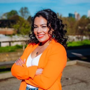 Noushine Navabi Palatchi