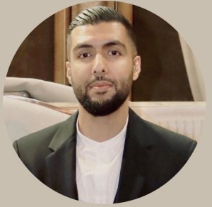 Dr Moaize Chechi, MBBS MRCGP BSc (Hons) CertLM DHNM PGDip (MedEd) AFMCP Dr Moaize Chechi, MBBS MRCGP BSc (Hons) CertLM DHNM PGDip (MedEd) AFMCP