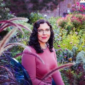 Liz Flores Farrell Liz Flores Farrell