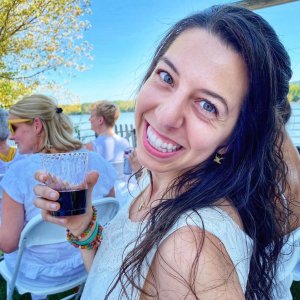 Dr. Julia Smeltz Dr. Julia Smeltz