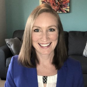 Dr. Becky Parr Dr. Becky Parr