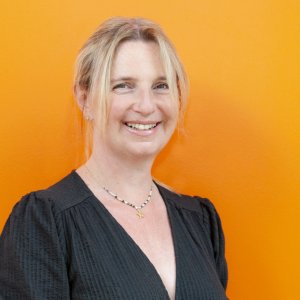 Caroline Sherlock, BA(ss), Dip ION, MBANT, CNHC, IFMCP Caroline Sherlock, BA(ss), Dip ION, MBANT, CNHC, IFMCP