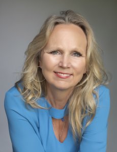 Christi Lois Trejo-Monson