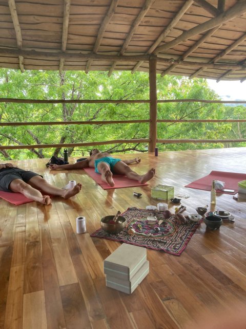 Shakti Healing. Sacred Medicine