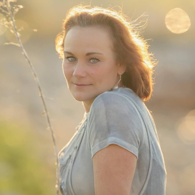 Leslie M Parker, PT, CDT, Author